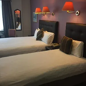 3* Hotel Parliament