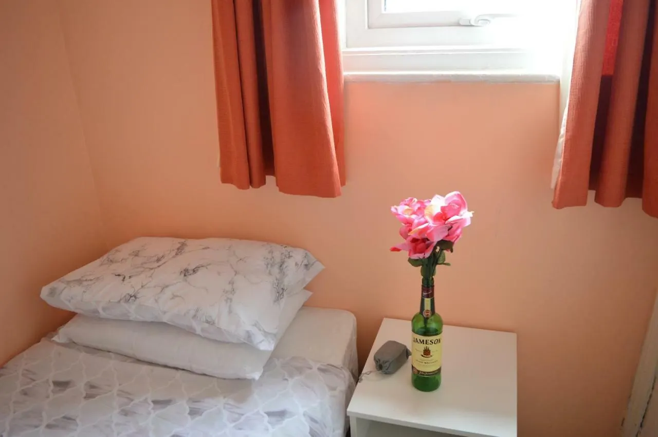 Library View Villa Holiday Home Dublin 0*,